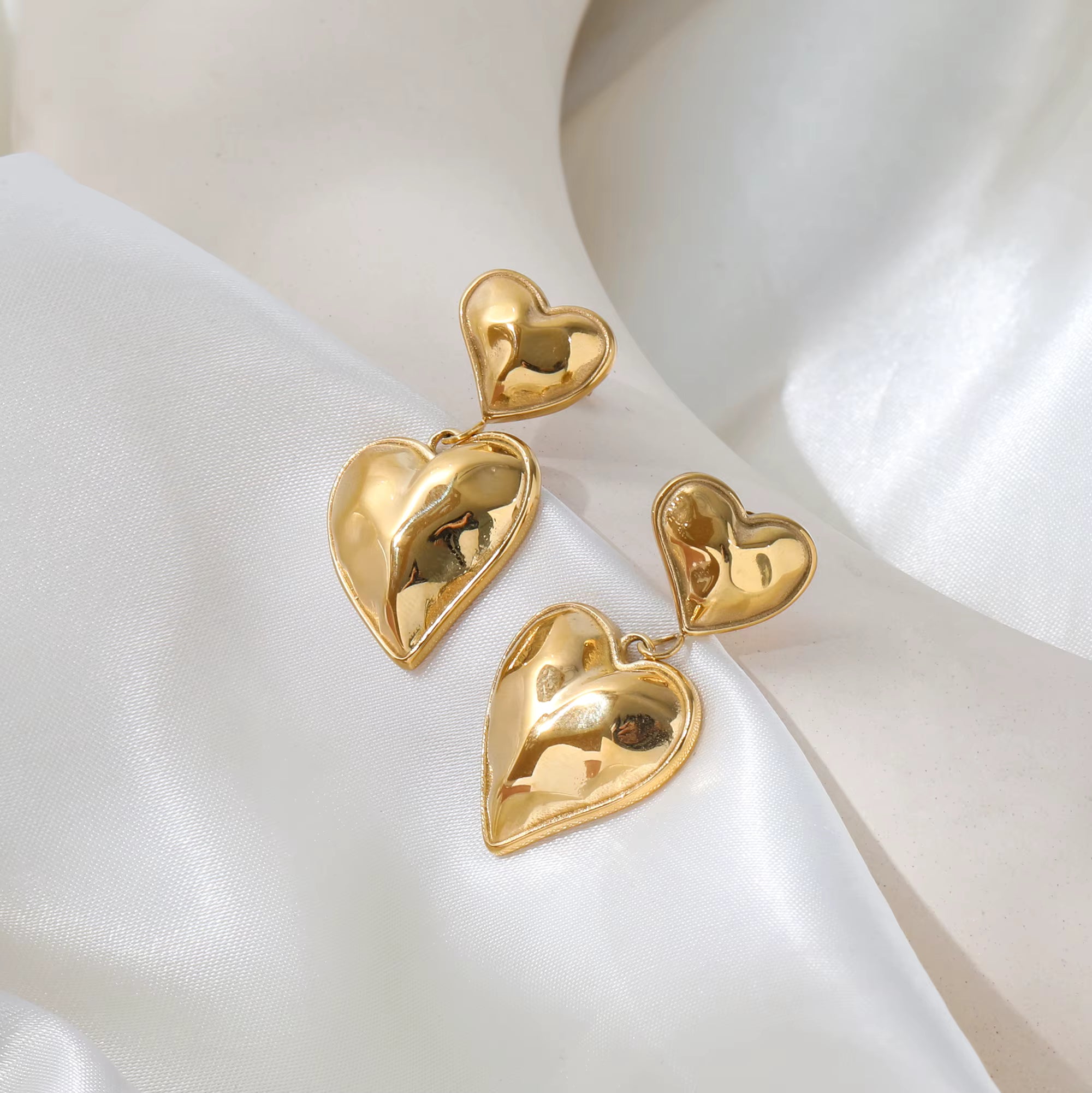 Amore Duo Drops by Lumé Lumé, second alternate product view