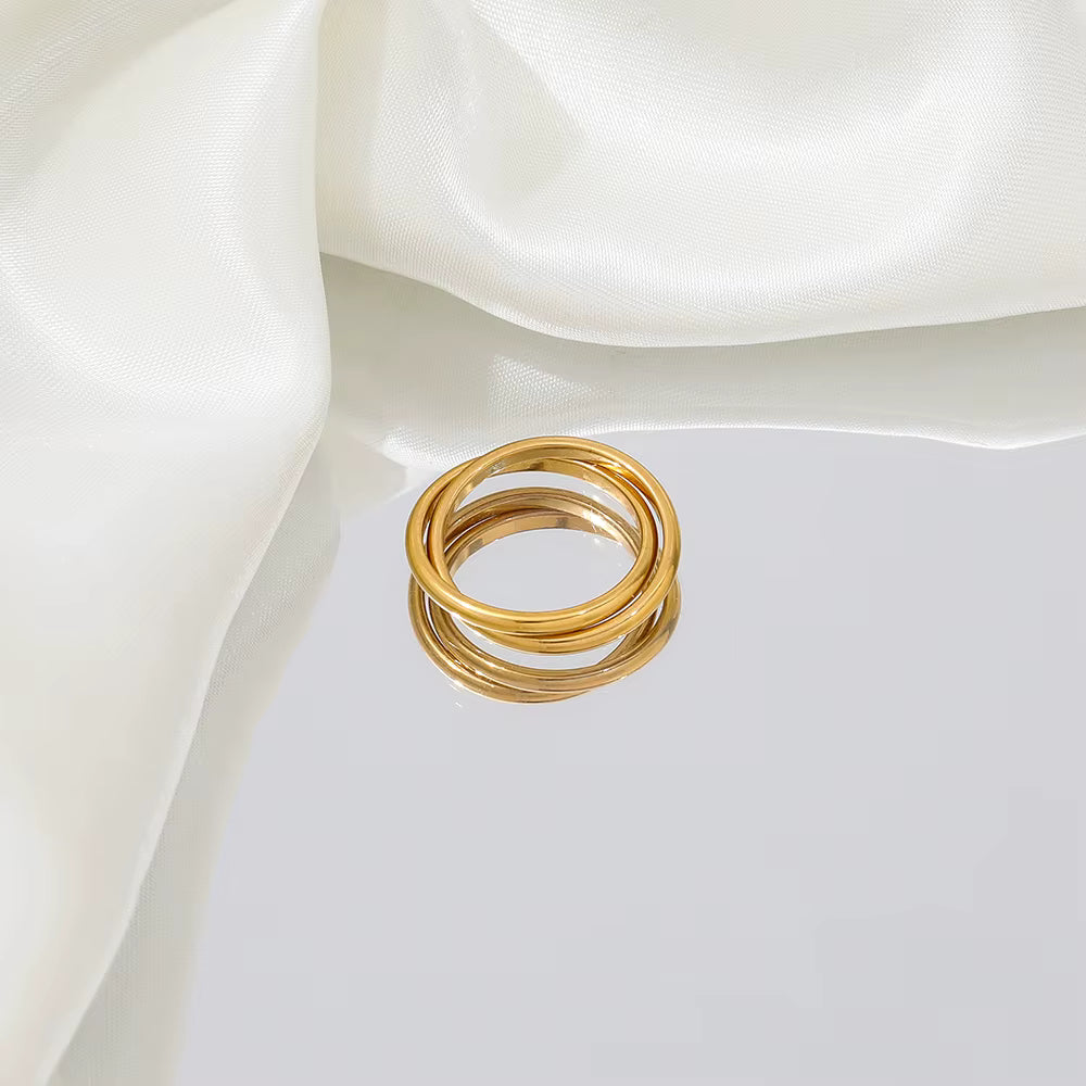 Aureline Duo Ring gold detail by Lumé Lumé
