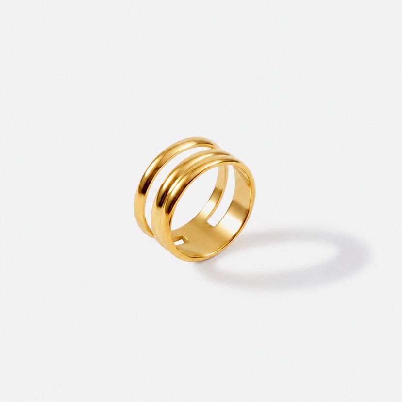 Aureline Ring sculptural gold ring by Lumé Lumé