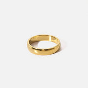 Aurette Ring polished gold band by Lumé Lumé