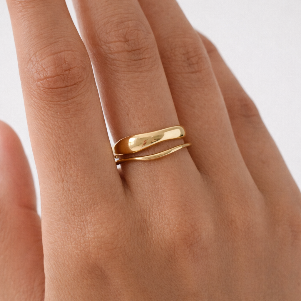 Eternity Ring styled in a second Lumé Lumé lifestyle image