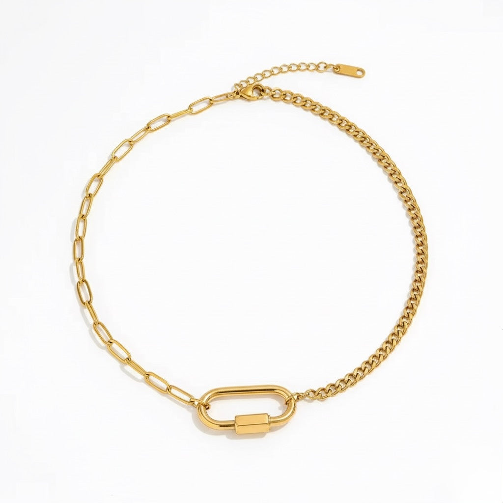 Link Chain Necklace gold chain and clasp detail by Lumé Lumé