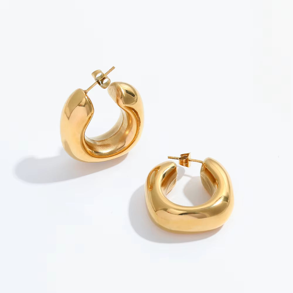 Luna Curve Hoops by Lumé Lumé, alternate product view
