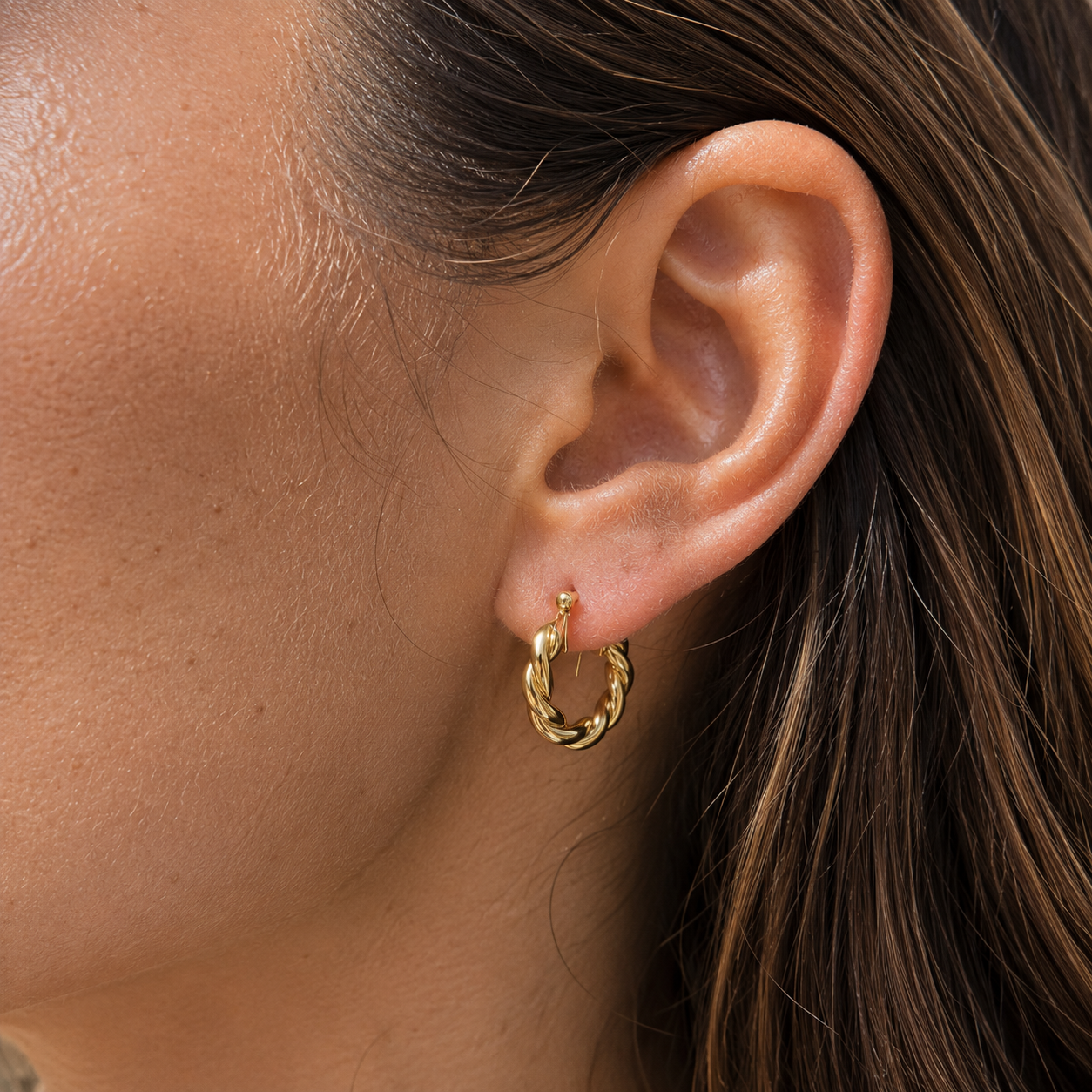 Marisol Hoops worn in a Lumé Lumé lifestyle image