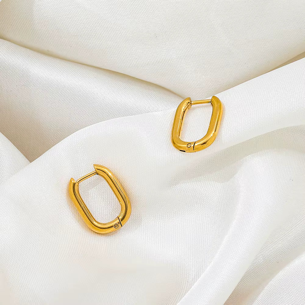 Sloane Rectangle Hoops by Lumé Lumé, alternate product view