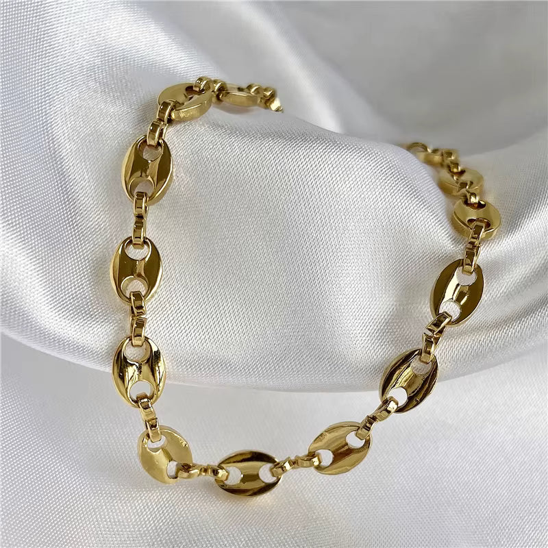 Soleil Chain by Lumé Lumé, alternate product view