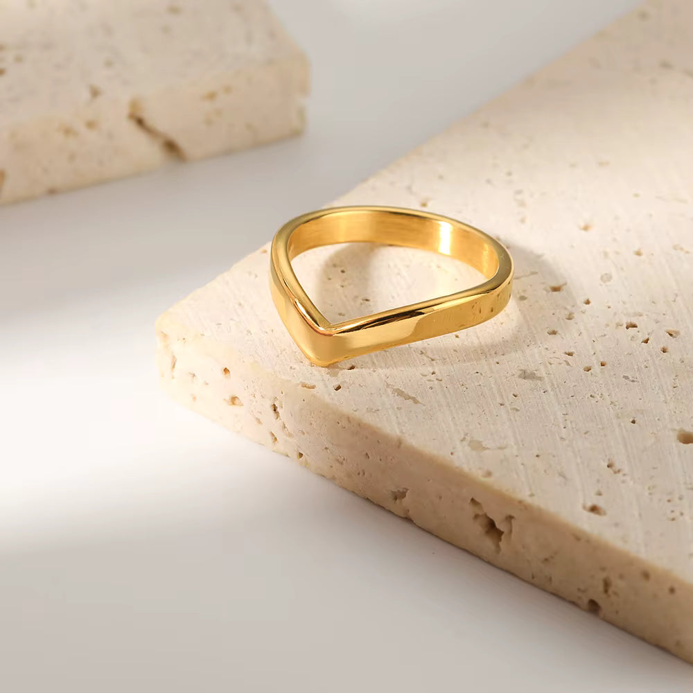 Sorella Ring by Lumé Lumé, second alternate product view